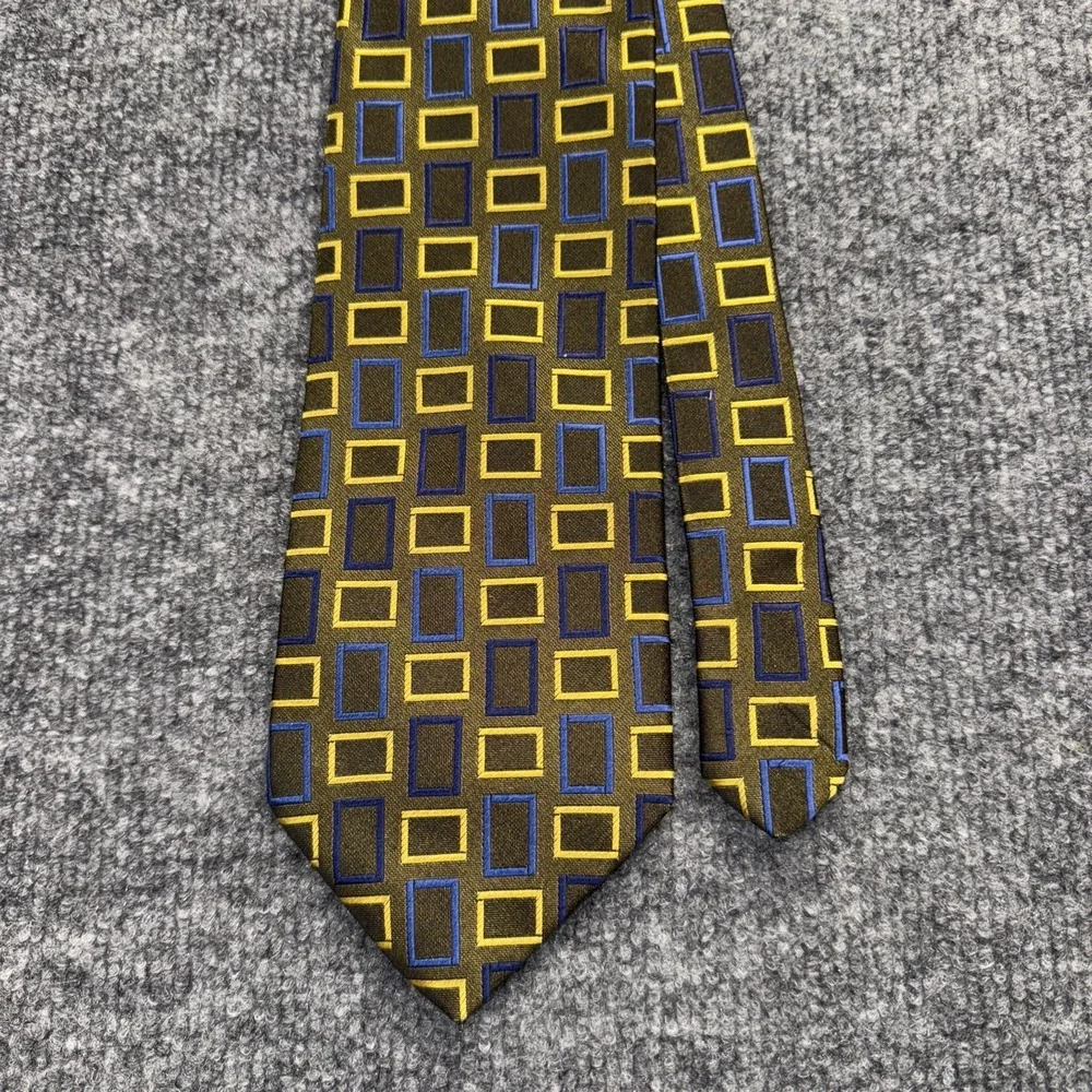 Bruno Piattelli Platinum Tie 100% Silk Made in USA Gold Blue Yellow Geometric